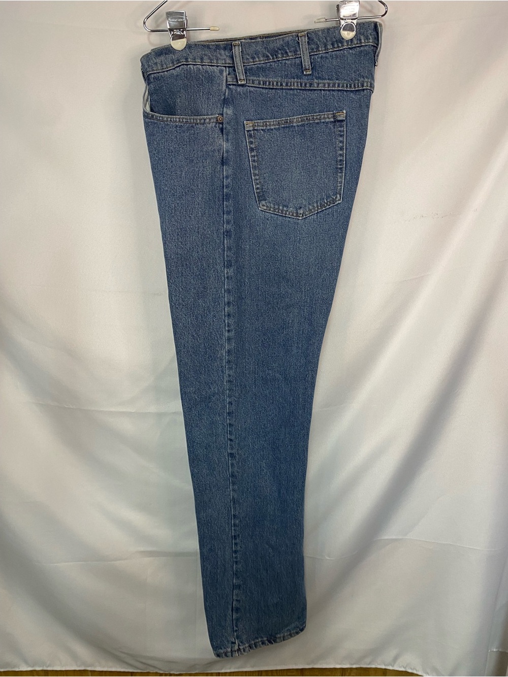 Magellan Outdoors Straight Leg Blue Denim Jeans Men’s 38x34